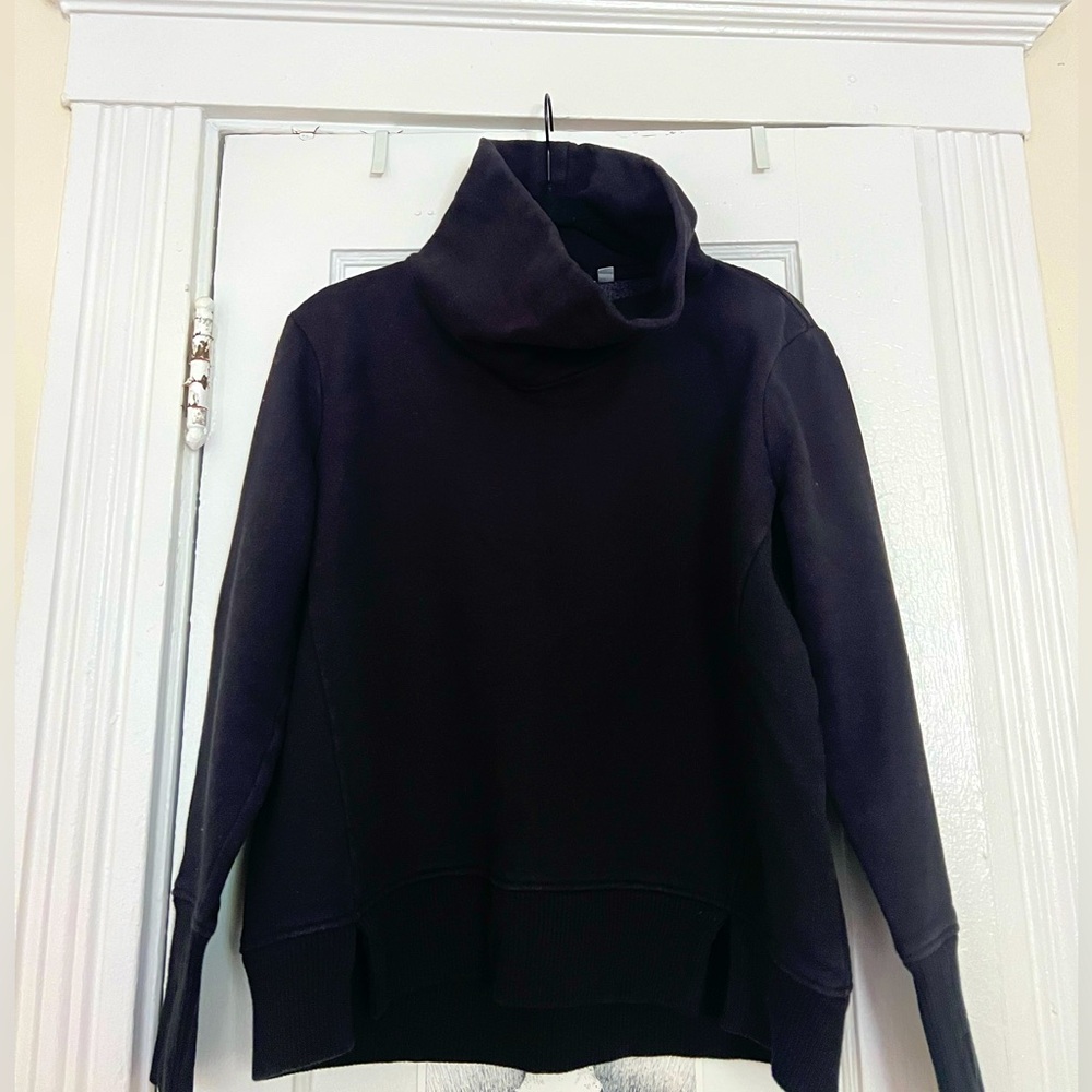 Athleta mockneck sweatshirt
